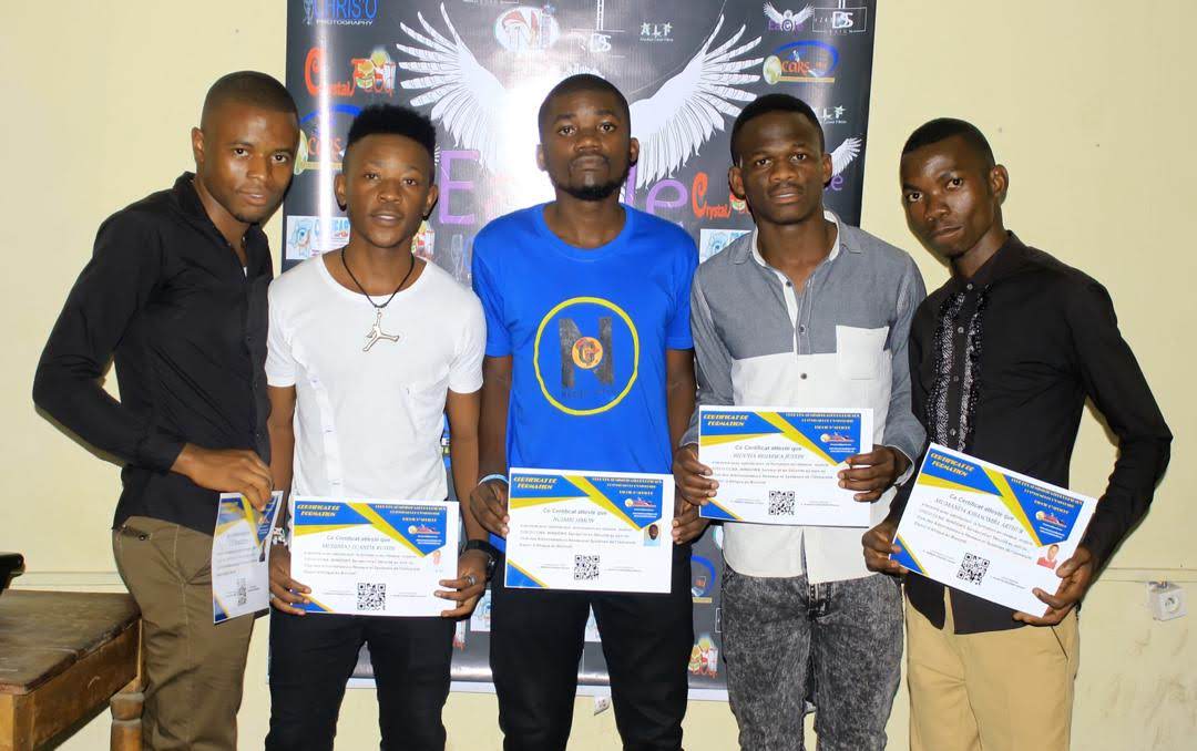 Avec IT-Net Solutions devenez programmeur informatique suite à la programmation informatique et sciences.